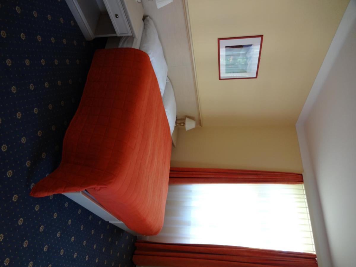 Hotel Schweizerhof Weggis Kamer foto