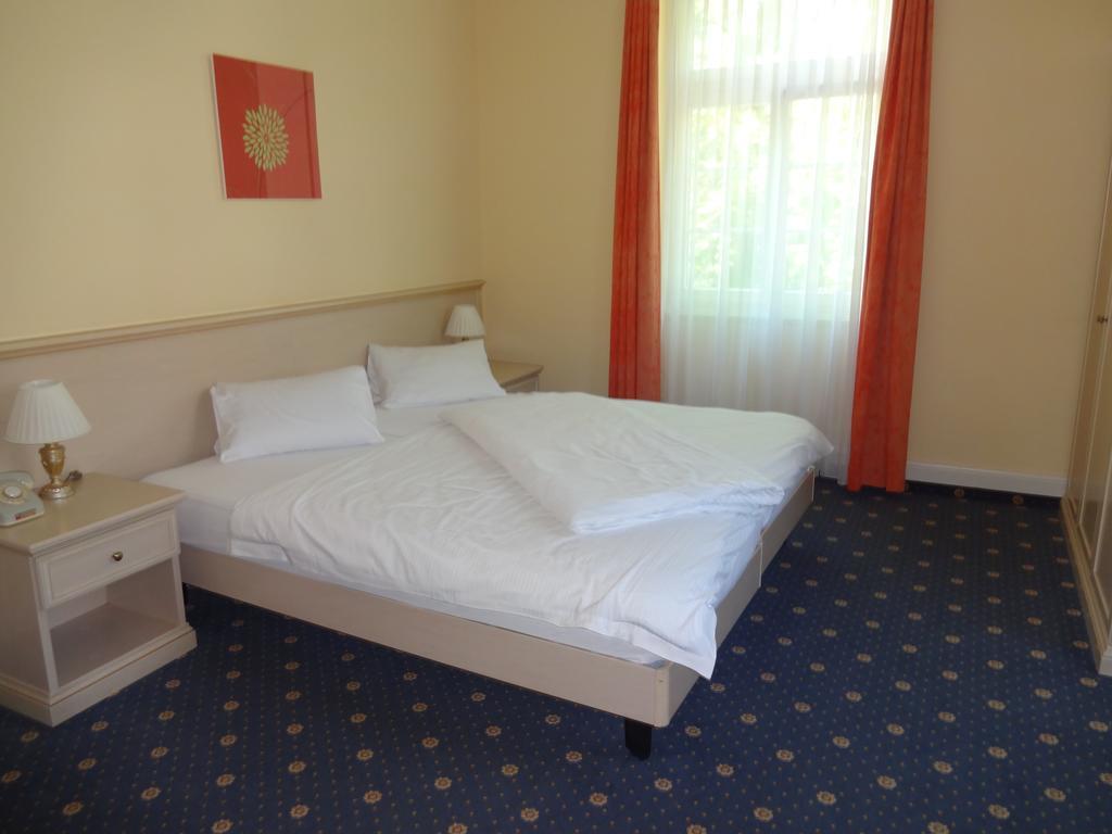 Hotel Schweizerhof Weggis Buitenkant foto