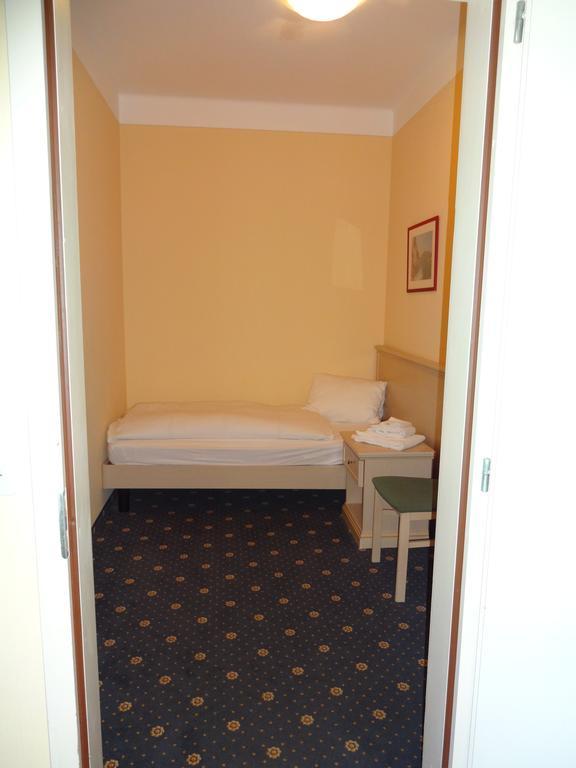 Hotel Schweizerhof Weggis Buitenkant foto