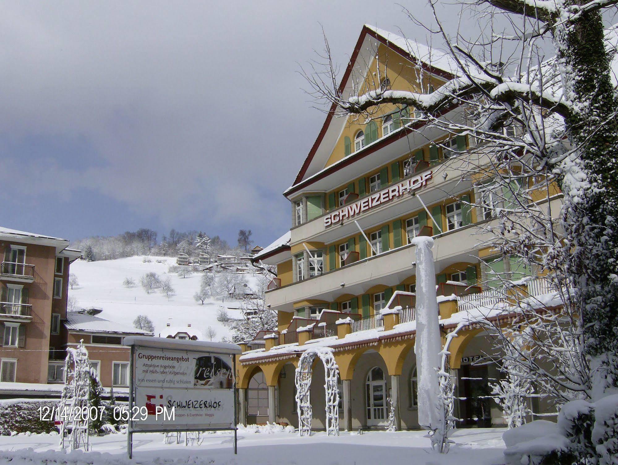 Hotel Schweizerhof Weggis Buitenkant foto