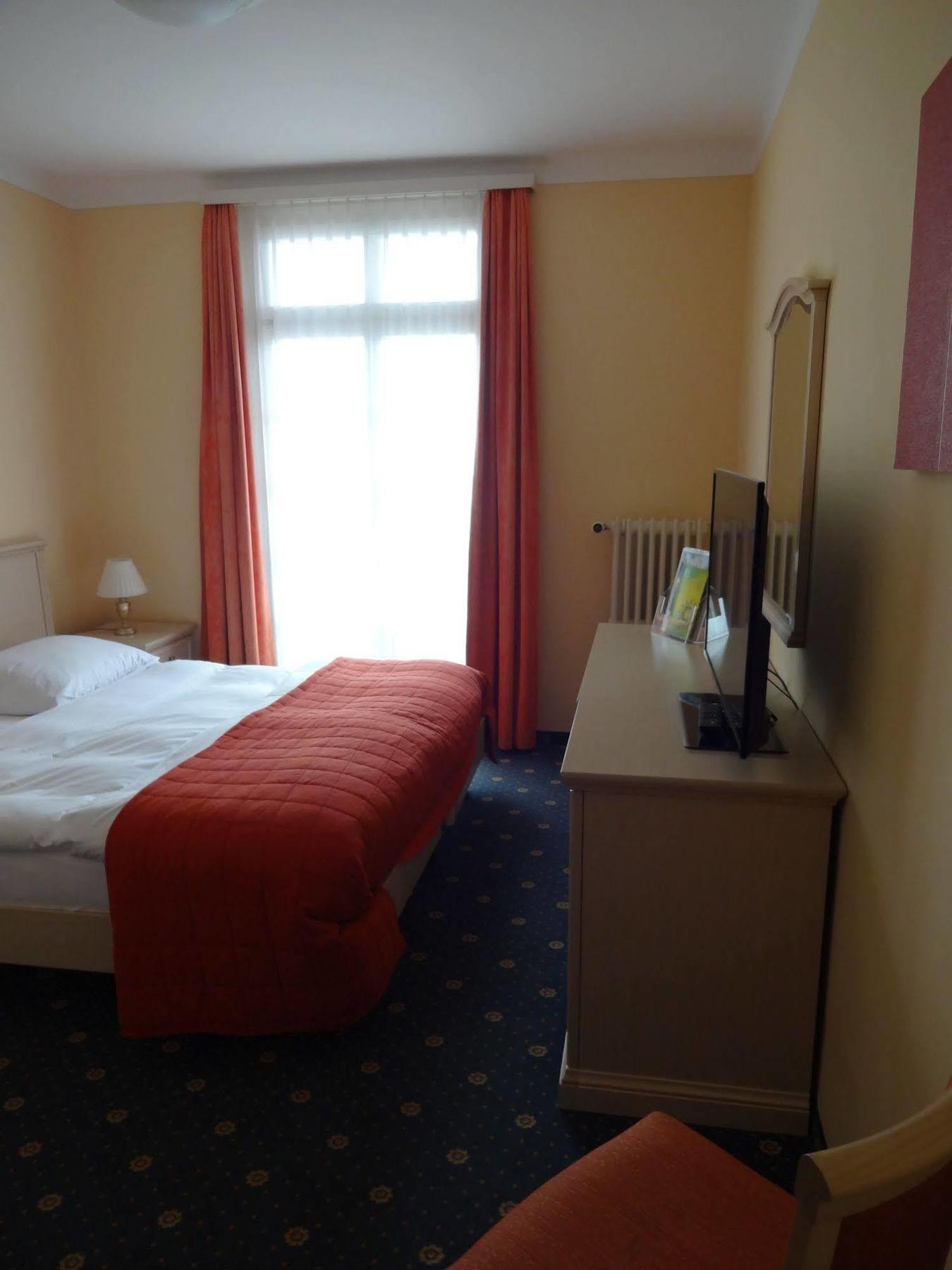 Hotel Schweizerhof Weggis Buitenkant foto