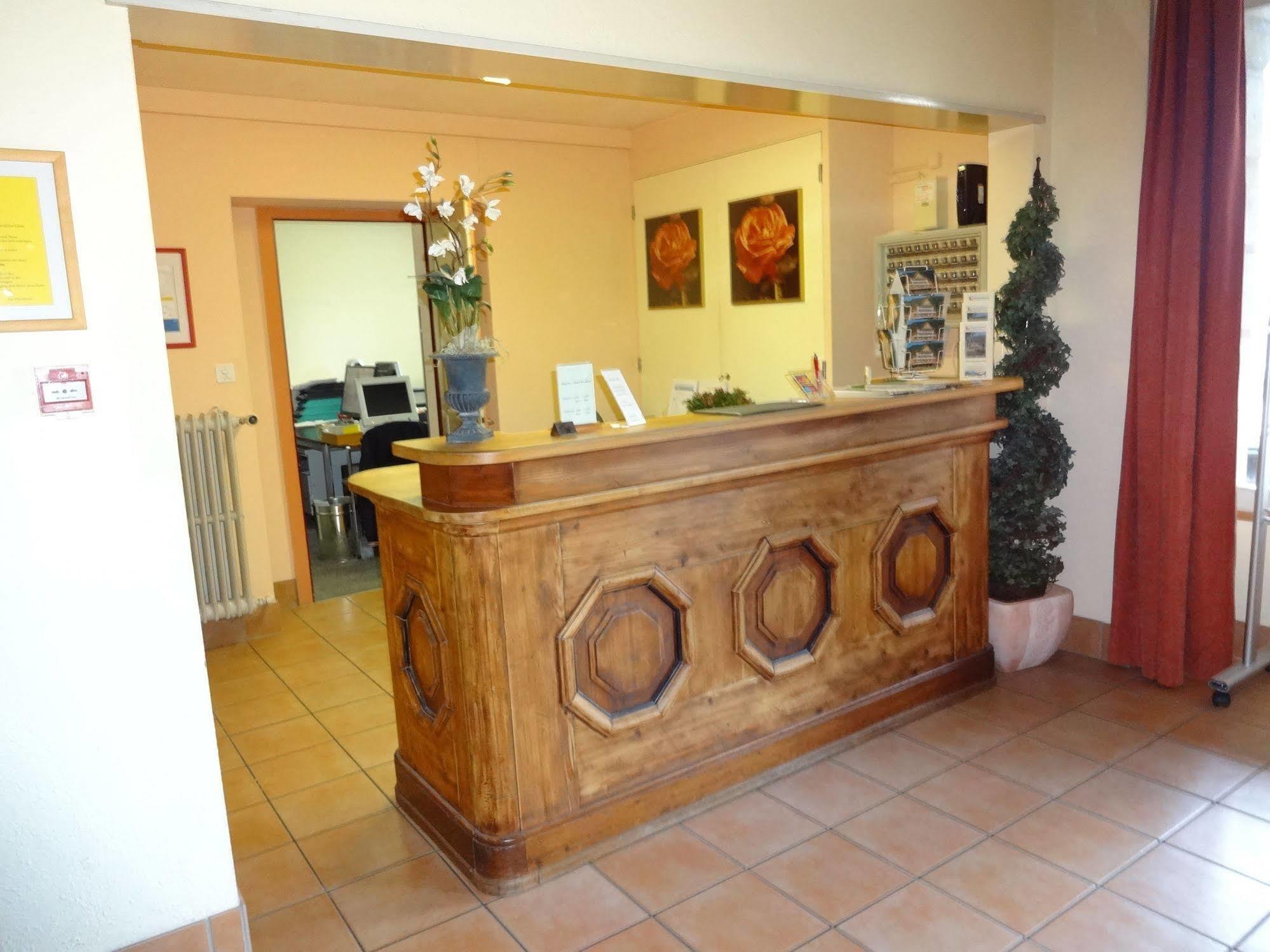Hotel Schweizerhof Weggis Buitenkant foto